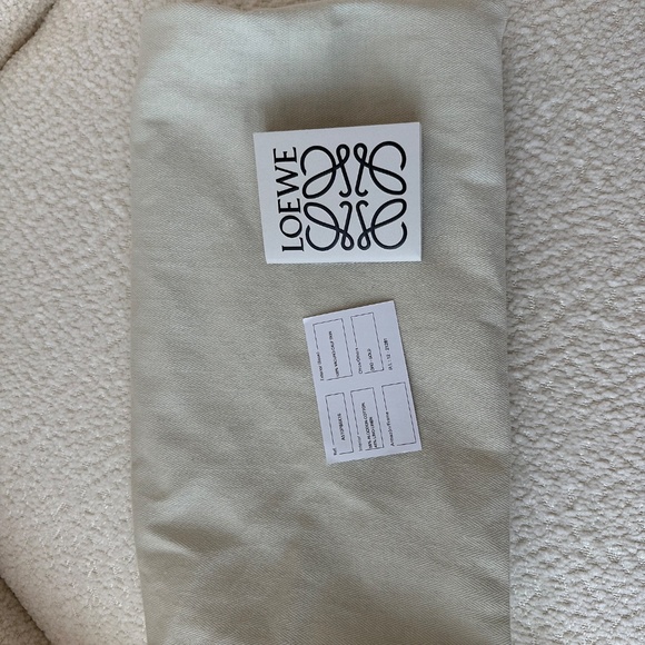 Loewe Mini Puzzle Bag Taupe Leather NWT Retail $2,850 - Picture 13 of 14